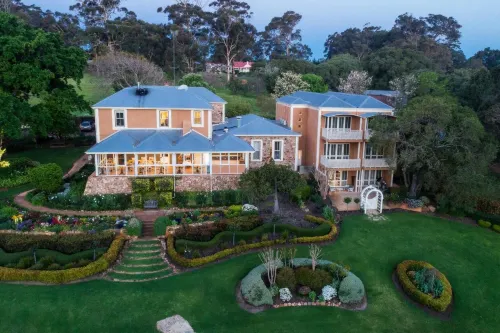 Grand Mercure Basildene Manor Accor Vacation Club Apartments