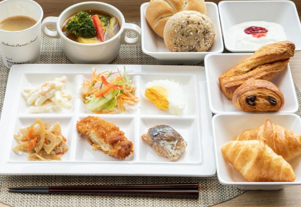 2. 슈퍼 호텔 구시..