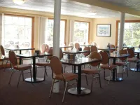 Shining Waters Country Inn Hotels in Queens County