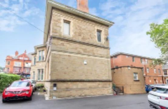 Host & Stay - Club Chambers