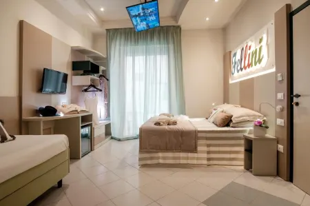 SI Rimini Hotel Отели в г. Rivazzurra