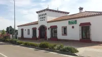 Apartamentos Turísticos - Hostal Los Alisos - Pet friendly