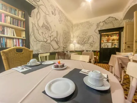 Hotel Central Bastia Отели в г. Бастия