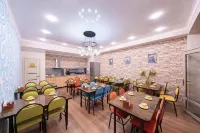 Kaganat Hostel Các khách sạn ở 