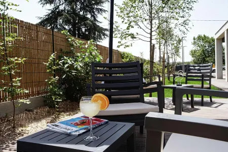 OSKO Hotel Toulouse Airport