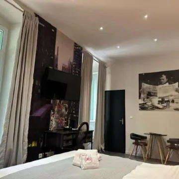 Hôtel les Voyageurs