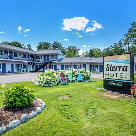 The Sierra Motel