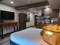 Bunk House Hotels in Madras