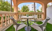 Apartamentos S'Olivera Hotels in Canyamel