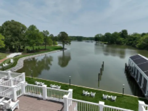 The Oaks Waterfront