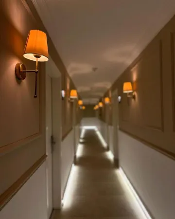 Red Castle Hotel & Pub