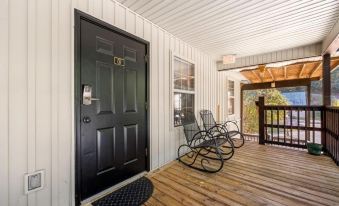 Poplar Point Condo Unit 12B by Eden Crest