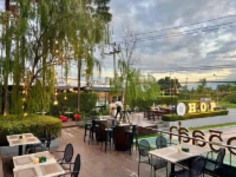 โรงแรมไชยแสงวิลล่า โรงแรมในอำเภอ บางระจัน