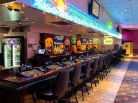 Bartons Club 93 Hotels in Jackpot