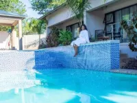 The Telescope Boutique Lodge - Kolam Renang