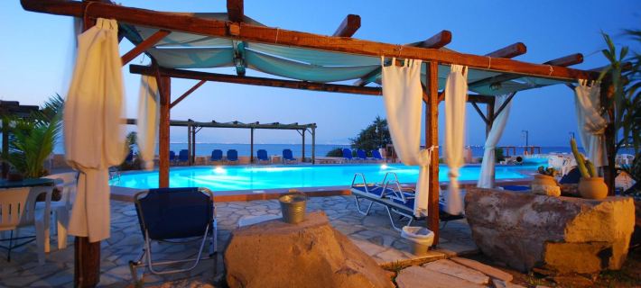 Irides Hotels in Aegina