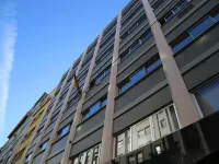 Hotel Spot Family Suites โรงแรมใกล้ตลาดโบลเฮา