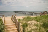 Colonial Inn - Beach