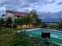Pensiunea 4 Salcii - Pools