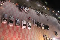 Hotel the Grand Piano - Best Business Hotel in Patan - parking