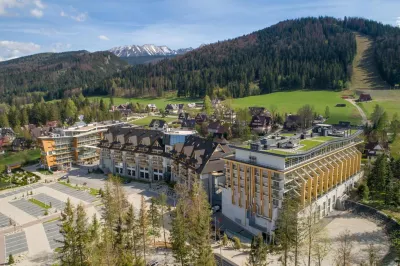 Grand Nosalowy Dwór Các khách sạn gần Giewont Mountain