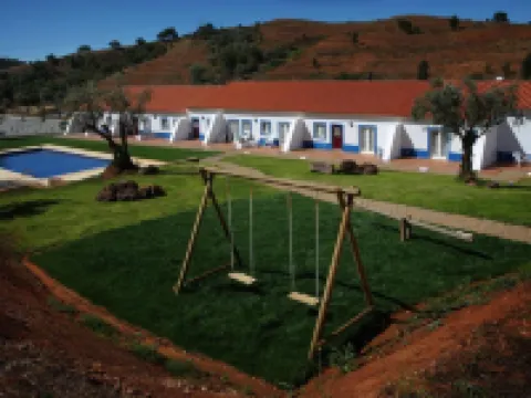 Quinta do Chocalhinho Agroturismo & Spa Hotels in Odemira