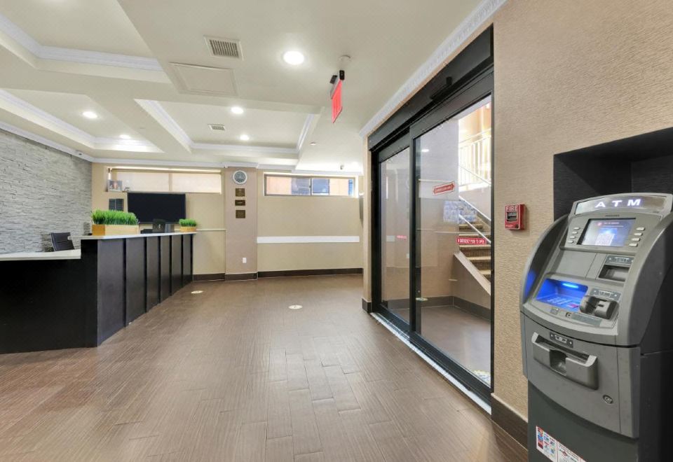 3. 페르골라 JFK..