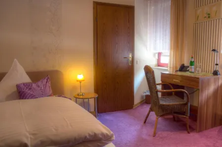 Hotel & Restaurant Arnoldusklause Отели в г. Фетвайс