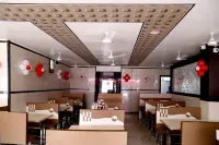 Hotel Shahi Darbar Hotels in Навсари