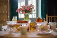La VIE de Chateau - breakfast