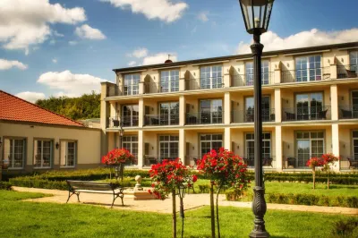 Parkhotel Surenburg Hotels in der Nähe von Hexenhöhle