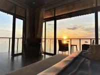 The Pier Phu Quoc Resort Hotels in Hàm Ninh
