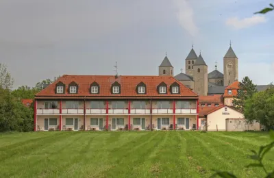 Flair-Hotel Zum Benediktiner Hotels near Stadtturm