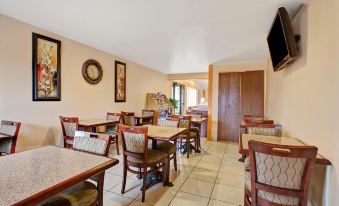Knights Inn Greensburg
