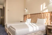 Hotel Khanaka - parking