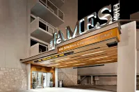 The James Hotel Hotels in Саскатун