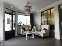 Strand Hotell Hotels in Vanersborg