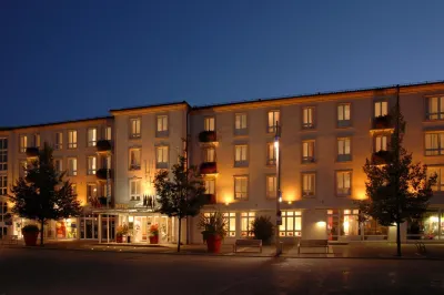 Lindacher Hof Hotels in der Nähe von Uhrturm auf der Burg zu Burghausen