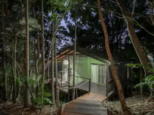 Treetops Seaview Montville