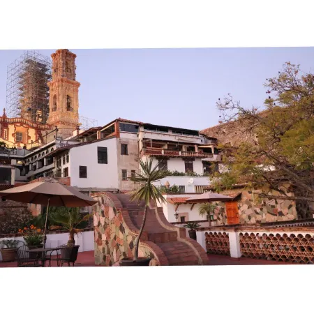Hotel Los Arcos