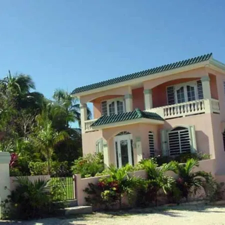 Dos Angeles del Mar Bed and Breakfast