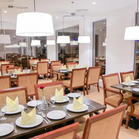 Muscat Inn Hotel