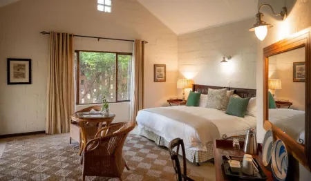 Fugitives Drift Guest House Отели в г. Померой