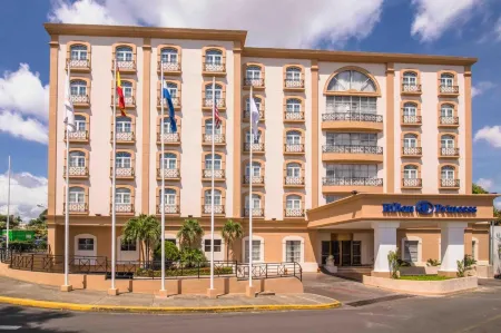 Hilton Princess Managua Отели рядом с Аэропорт Аугусто Сандино