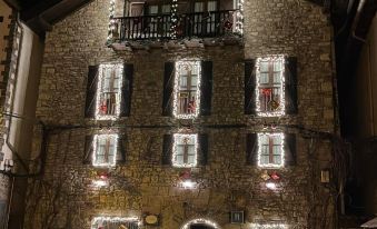 Hotel Rural El Almadiero - Housity