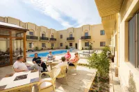 Khan Hotel Samarkand - piscina