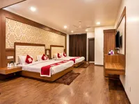 Hotel the Royal Krishna Hotels in Katra