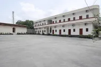 Hotel Danau Indah By ARBA - parking