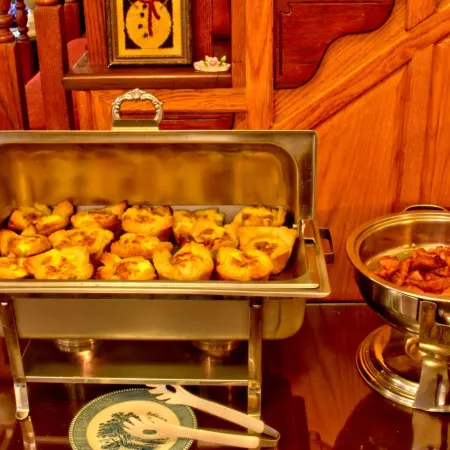 Big Yellow Inn