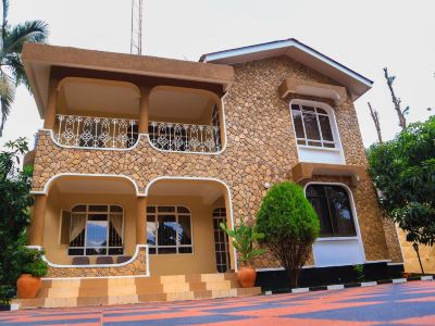 Mama Thea Homes